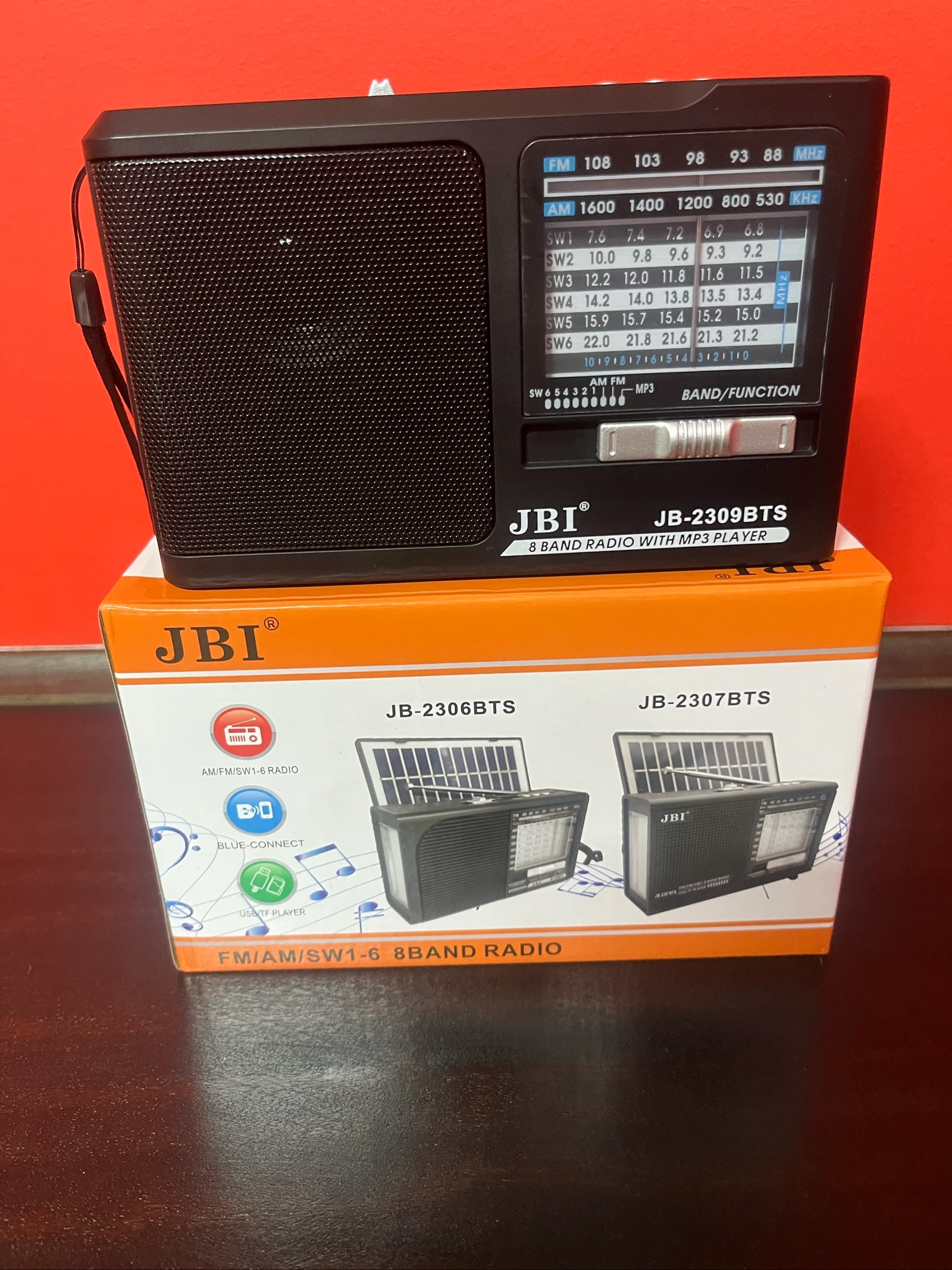 Radio solar a batería y con pilas – photo 2